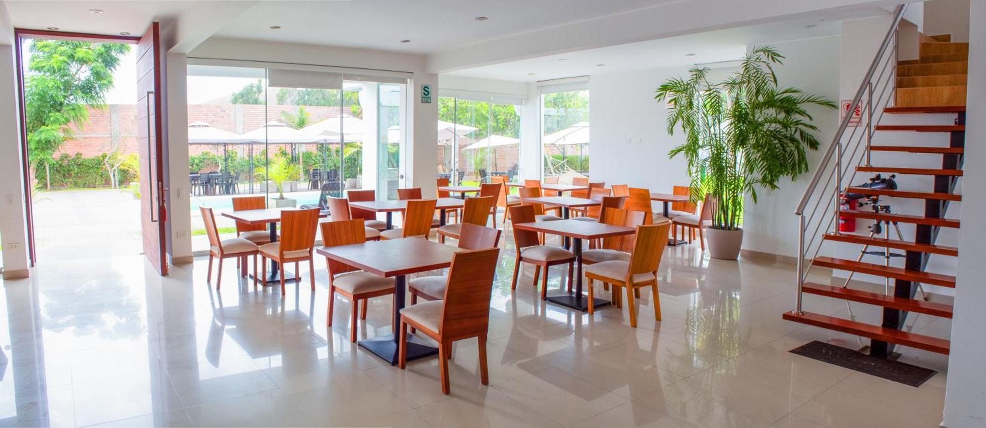 Silver Inn Hotel Cerro Azul Buitenkant foto